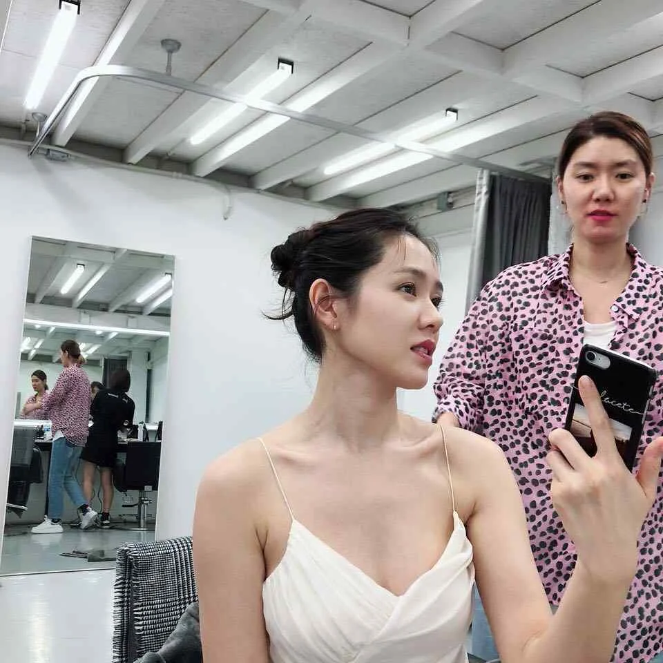 Son Ye Jin - son-ye-jin-sexy-6.webp